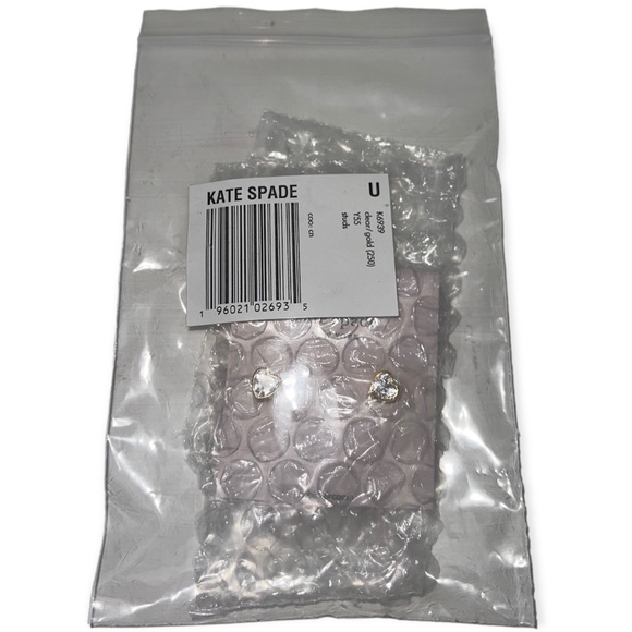 KATE SPADE Heart Earrings Romantic Rocks CZ Heart Stud Pierced Earrings NWT - Picture 4 of 5